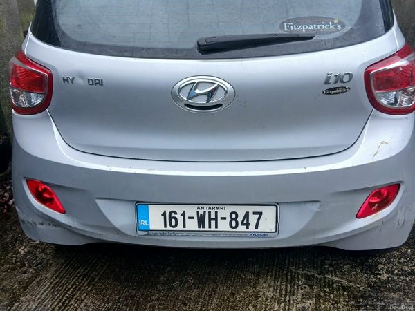 Hyundai i10 Hatchback, Petrol, 2016, Silver
