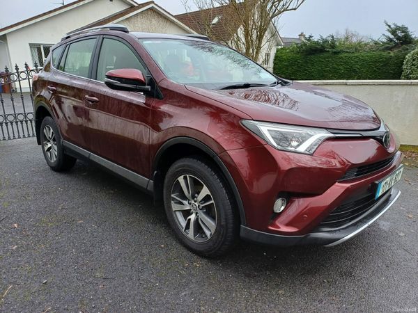 Toyota RAV4 SUV, Diesel, 2017, Red