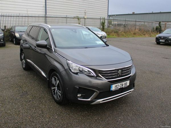 Peugeot 5008 MPV, Diesel, 2019, Grey