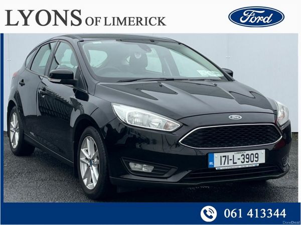 Ford Focus Hatchback, Petrol, 2017, Black