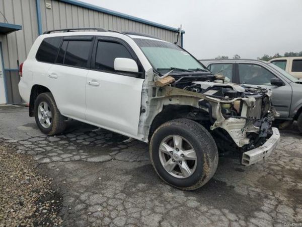 Volkswagen Passat Saloon, Diesel, 2008, Silver