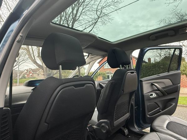 Citroen C4 Picasso Hatchback, Diesel, 2016, Blue
