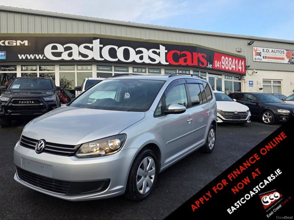 Volkswagen Touran MPV, Petrol, 2013, Silver