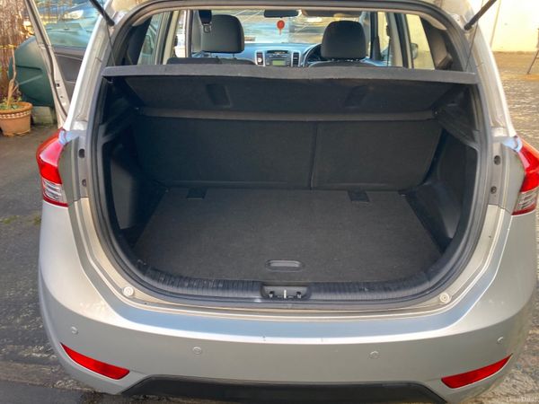 Hyundai ix20 MPV, Diesel, 2013, Silver