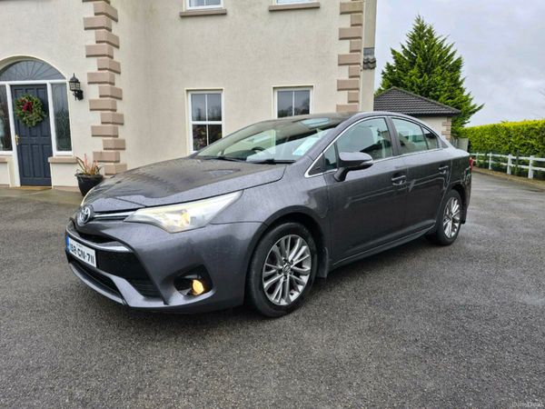 Toyota Avensis Saloon, Diesel, 2015, Grey