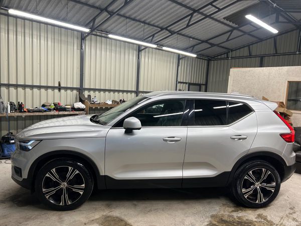 Volvo XC40 SUV, Diesel, 2018, Silver