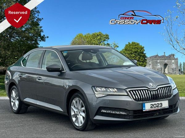 Skoda Superb Hatchback, Diesel, 2023, Grey