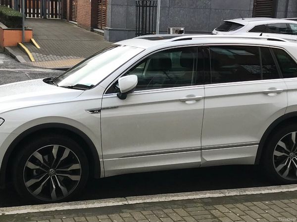 Volkswagen Tiguan SUV, Petrol, 2020, White