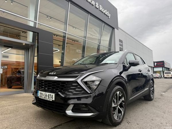 Kia Sportage MPV, Diesel, 2022, Black