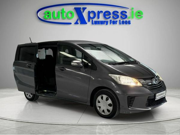 Honda Freed MPV, Petrol, 2016, Grey