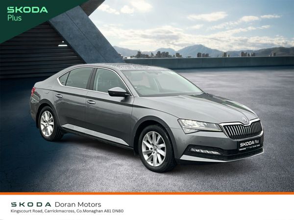 Skoda Superb Hatchback, Diesel, 2023, Grey