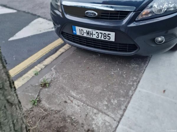 Ford Focus Hatchback, Diesel, 2010, Grey