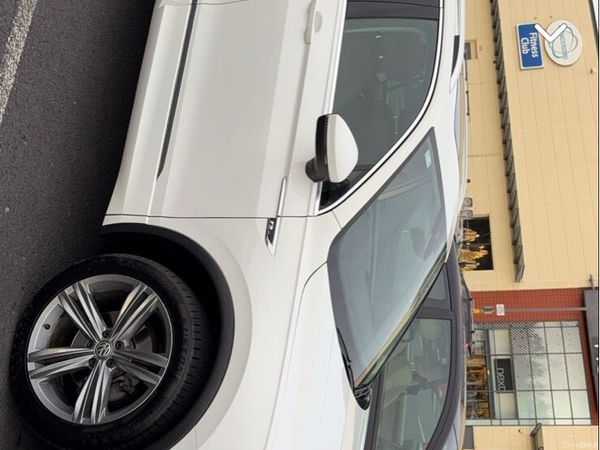 Volkswagen Tiguan SUV, Diesel, 2019, White