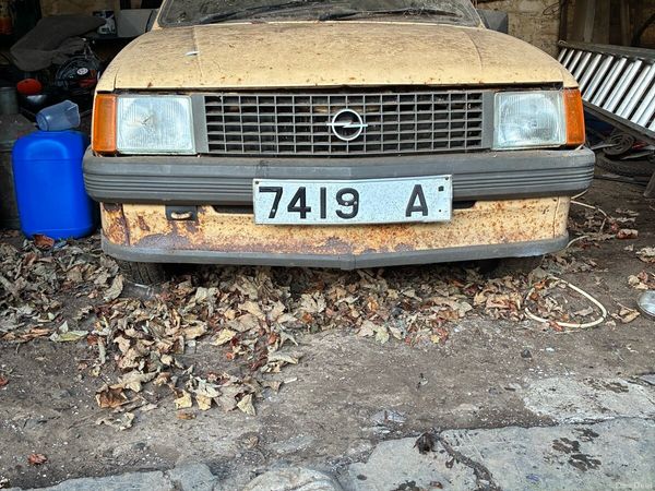 Opel Corsa Hatchback, Petrol, 1985, Beige