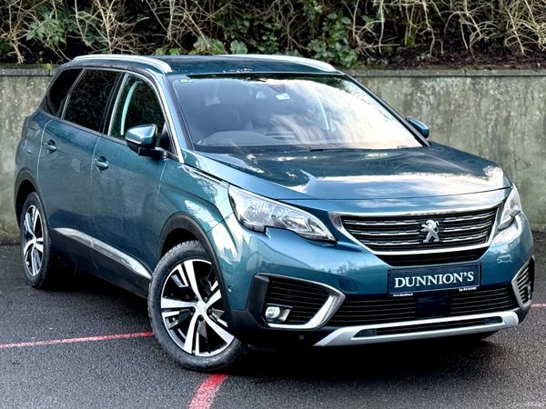 Peugeot 5008 MPV, Diesel, 2019, Green