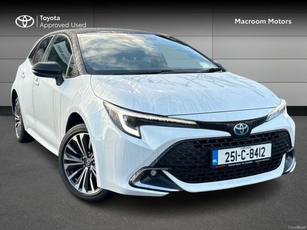 Toyota Corolla Hatchback, Petrol Hybrid, 2025, White