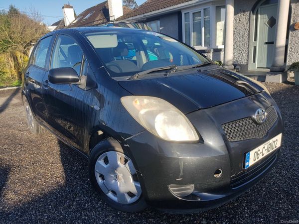 Toyota Yaris Hatchback, Petrol, 2006, Black