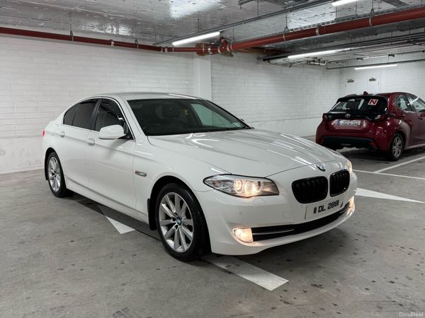 BMW 5-Series Saloon, Diesel, 2011, White