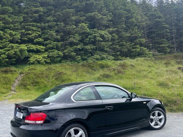 BMW 1-Series Coupe, Diesel, 2011, Black