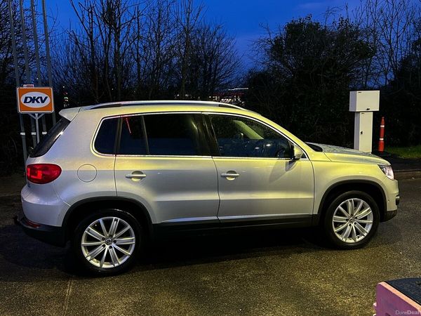 Volkswagen Tiguan SUV, Diesel, 2015, Silver
