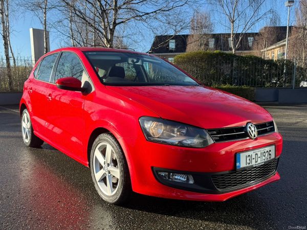 Volkswagen Polo Hatchback, Petrol, 2013, Red