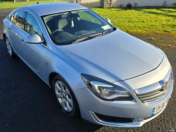 Vauxhall Insignia Hatchback, Diesel, 2017, Silver
