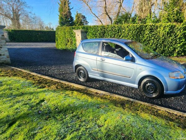Chevrolet Kalos Hatchback, Petrol, 2006, Blue