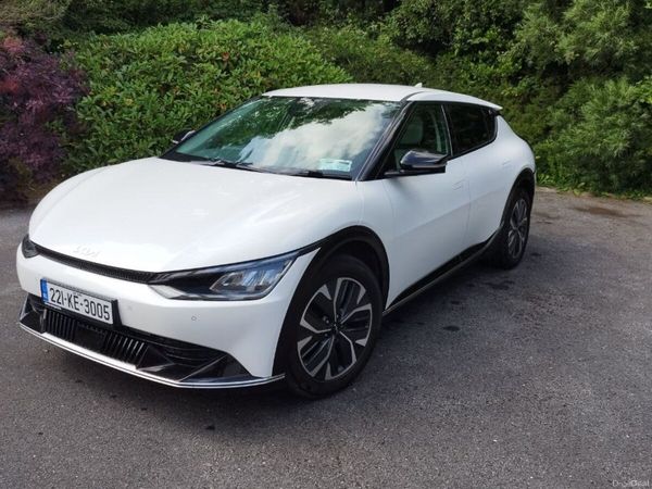 Kia EV6 MPV, Electric, 2022, White