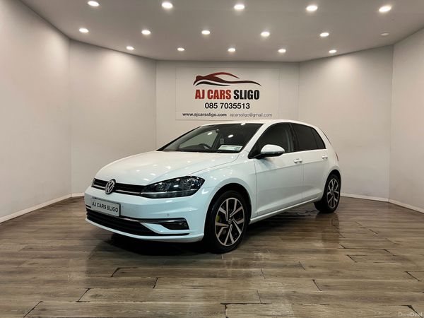 Volkswagen Golf Estate, Diesel, 2019, White