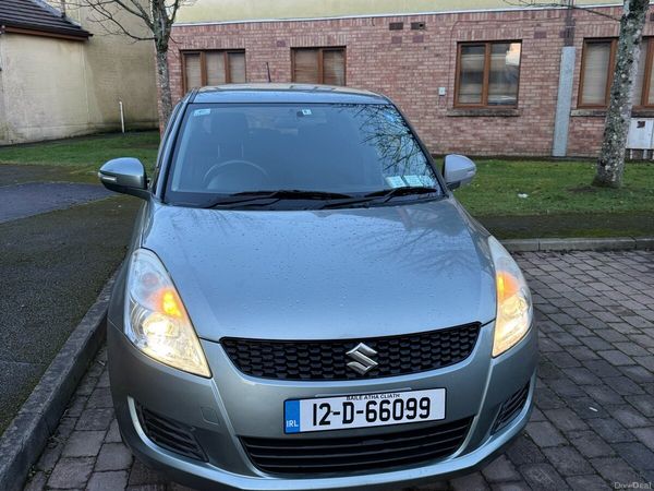 Suzuki Swift Hatchback, Petrol, 2012, Silver