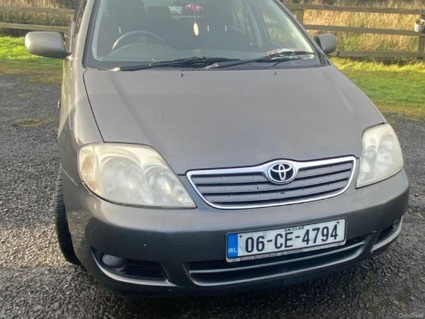 Toyota Corolla Saloon, Petrol, 2006, Grey