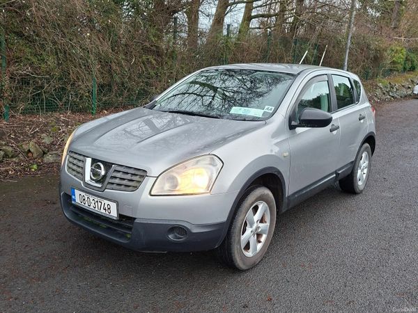 Nissan Qashqai Hatchback, Petrol, 2008, Silver