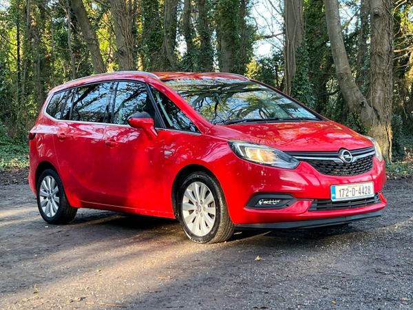 Opel Zafira MPV, Diesel, 2017, Red