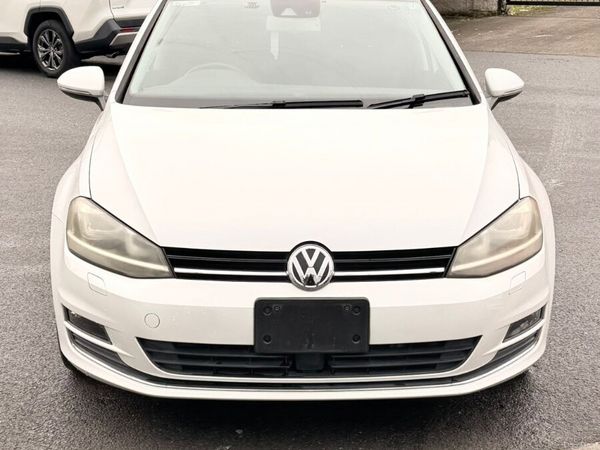 Volkswagen Golf Hatchback, Petrol, 2013, White