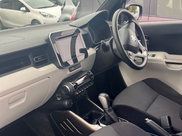 Suzuki Ignis Hatchback, Petrol, 2016, Blue