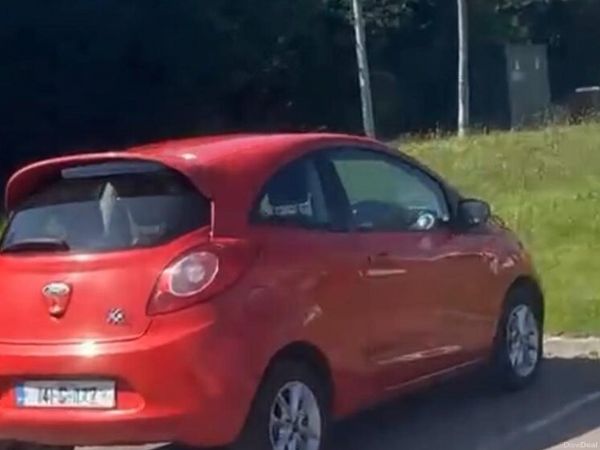 Ford KA Saloon, Petrol, 2014, Red