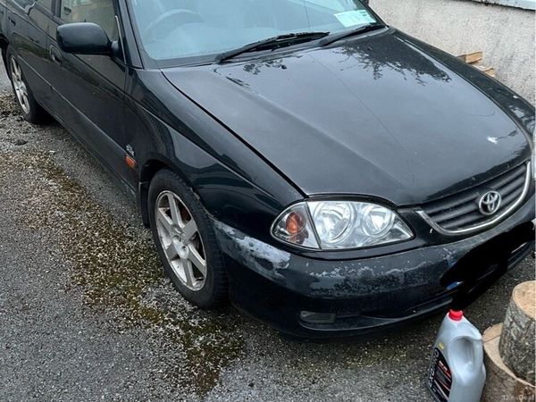 Toyota Avensis Hatchback, Diesel, 2001, Black