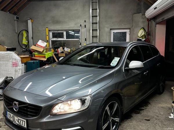Volvo V60 Estate, Diesel, 2017, Grey