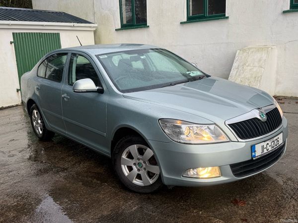 Skoda Octavia Saloon, Diesel, 2011, Green