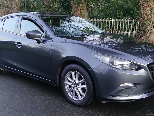 Mazda Mazda3 Hatchback, Petrol, 2016, Grey