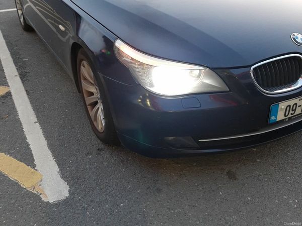 BMW 5-Series Saloon, Diesel, 2009, Blue
