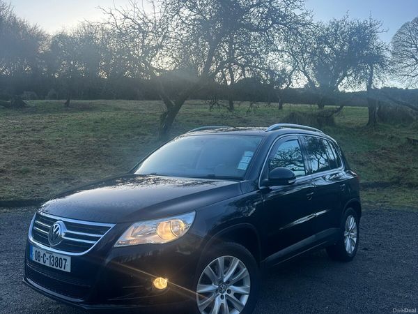 Volkswagen Tiguan SUV, Diesel, 2008, Black
