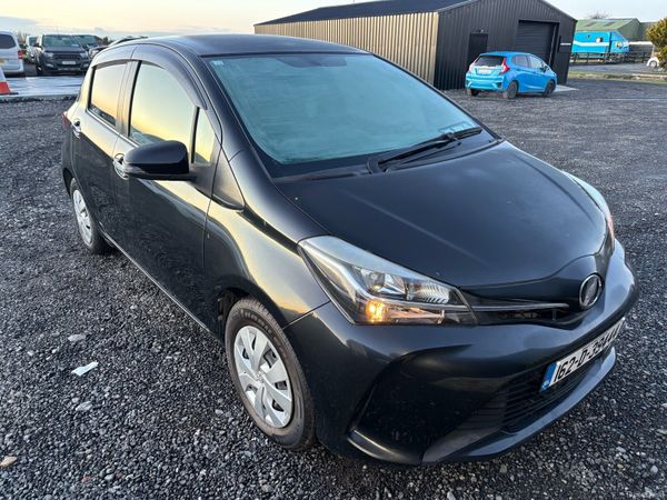 Toyota Vitz Hatchback, Petrol, 2016, Black