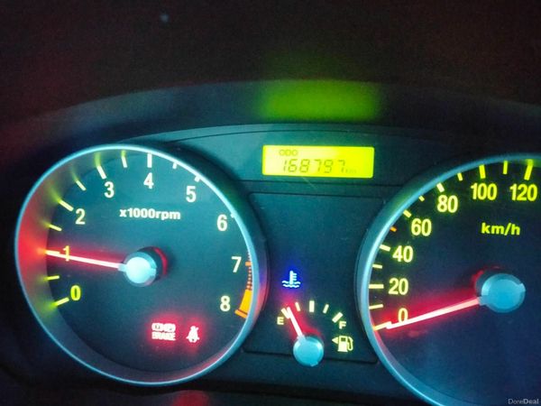 Hyundai Accent Saloon, Petrol, 2007, Silver