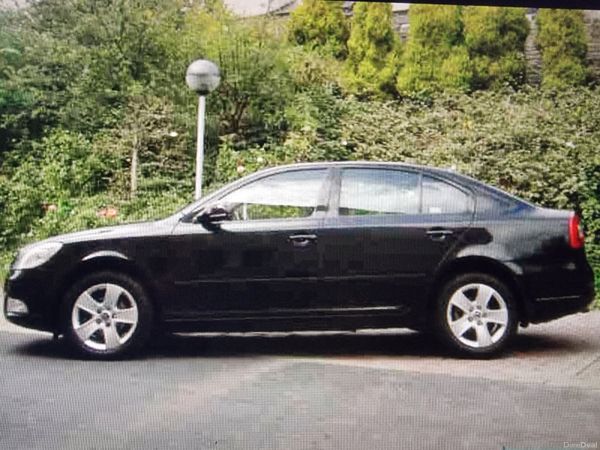 Skoda Octavia Hatchback, Diesel, 2009, Black