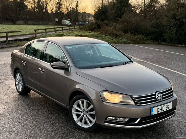 Volkswagen Passat Saloon, Diesel, 2012, Brown