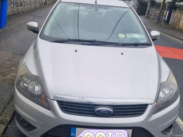 Ford Focus Saloon, Diesel, 2010, Silver