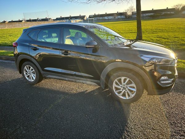 Hyundai Tucson SUV, Diesel, 2017, Black