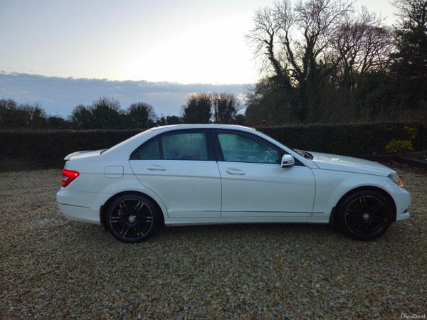 Mercedes-Benz C-Class Saloon, Diesel, 2013, White