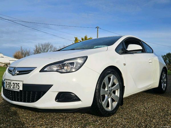 Vauxhall Astra Coupe, Petrol, 2012, White